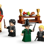 LEGO® Harry Potter™ 76460 Bradavický hrad Ceremoniál s Moudrým kloboukem3