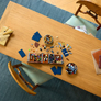 LEGO® Icons 11379 Knižní zarážka Knihkupectví (7)